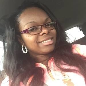 Meet your Posher, Janiqua